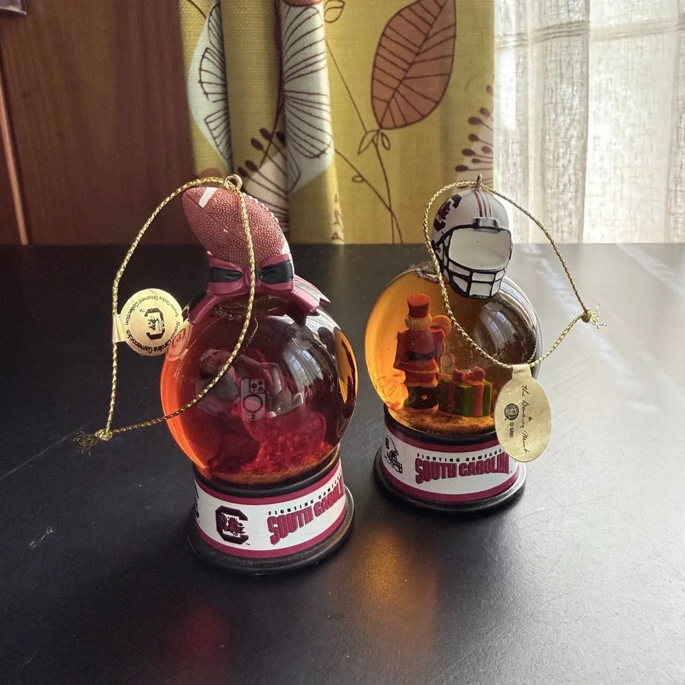 Danbury Mint University of South Carolina Gamecocks Snow Globes Lot of 13 w/ Box